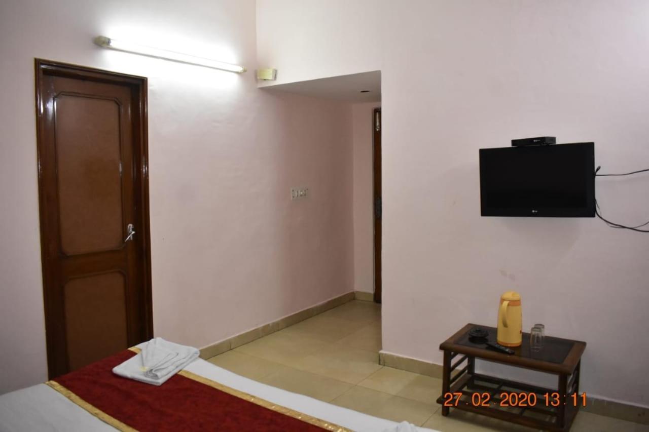 Hotel Rama Palace Katra  Eksteriør billede