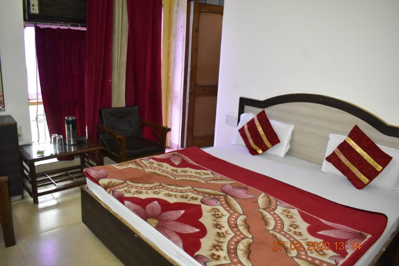 Hotel Rama Palace Katra  Eksteriør billede